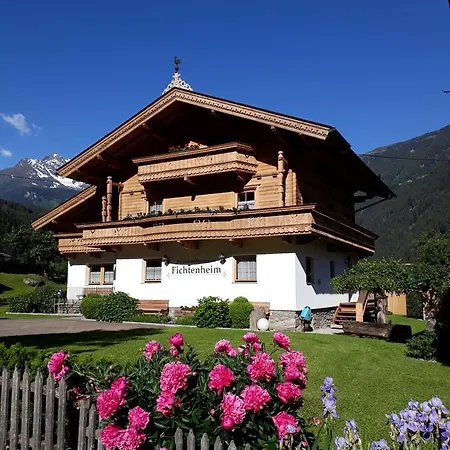 Fichtenheim * Mayrhofen